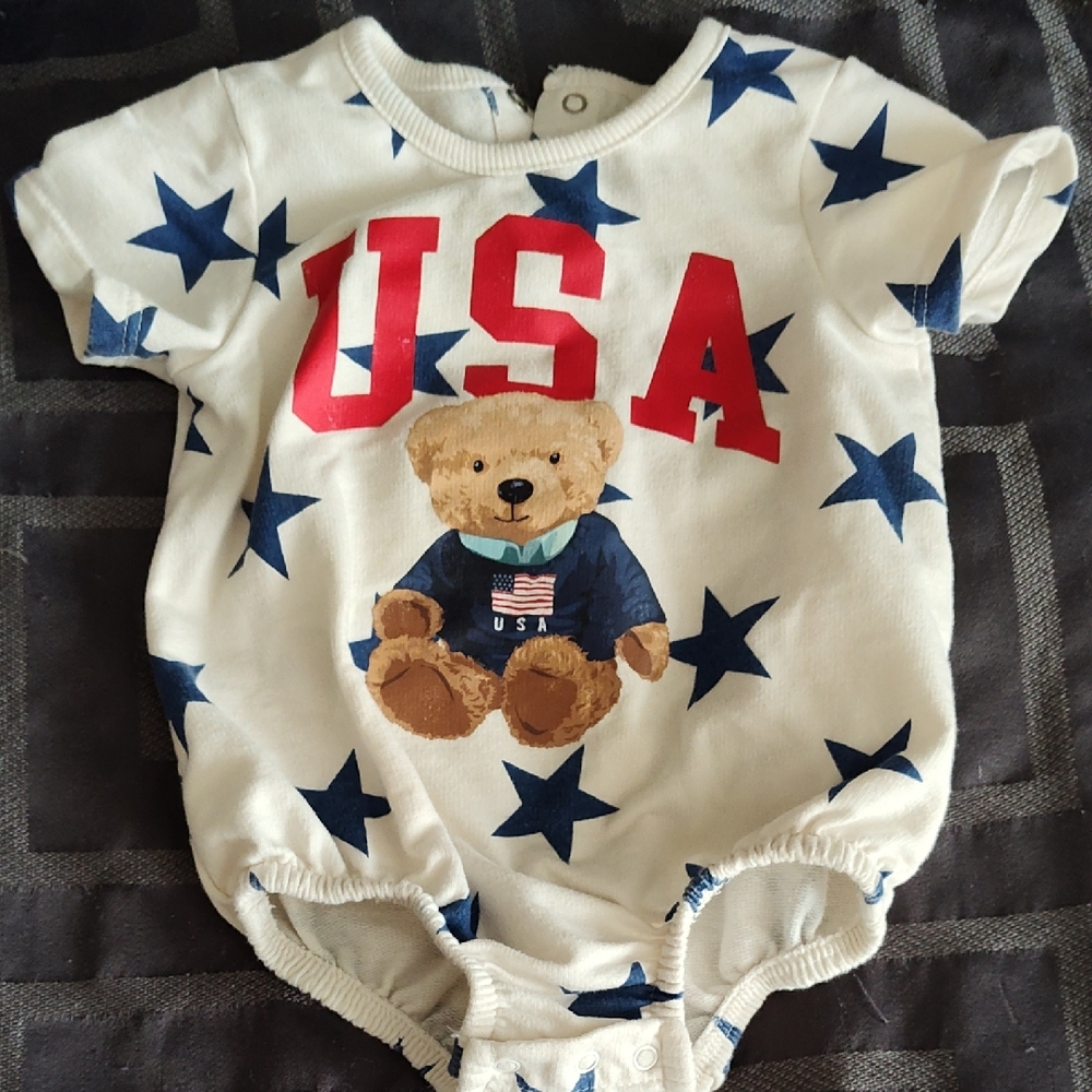 Source Unknown White Baby Romper with Red USA Letters and Navy Stars